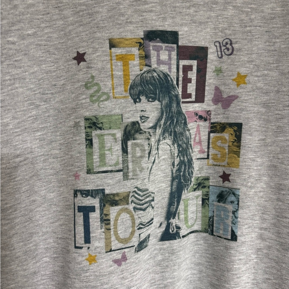 Vapor Apparel The Eras Tour Crewneck Size SMALL